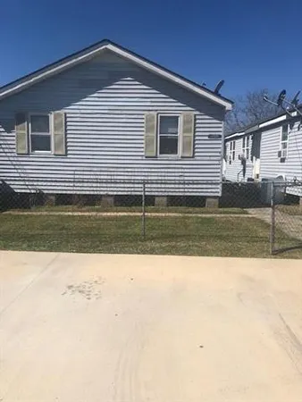 $1,050 | 525 Wagner Street, New Orleans, LA 70114