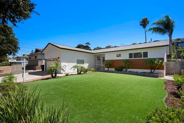 $949,900 | 202 East J Street, Chula Vista, CA 91910