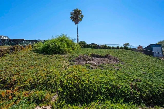 $949,900 | 202 East J Street, Chula Vista, CA 91910