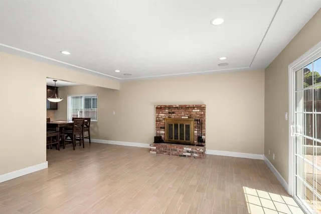 $949,900 | 202 East J Street, Chula Vista, CA 91910