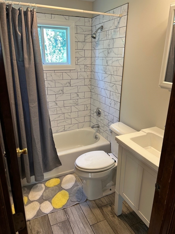 264 Stone Street Walpole, MA 02081 - Photo 16 of 35