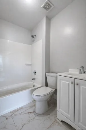 $3,300 | 1140 Highway 52, Loch Sheldrake, NY 12759