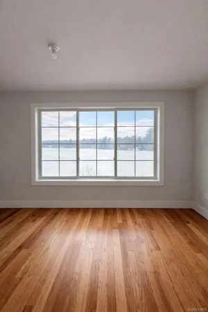 $3,300 | 1140 Highway 52, Loch Sheldrake, NY 12759