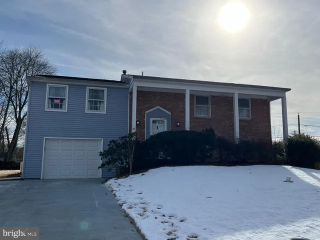 $350,000 | 19 Neptune Lane, Willingboro, NJ 08046