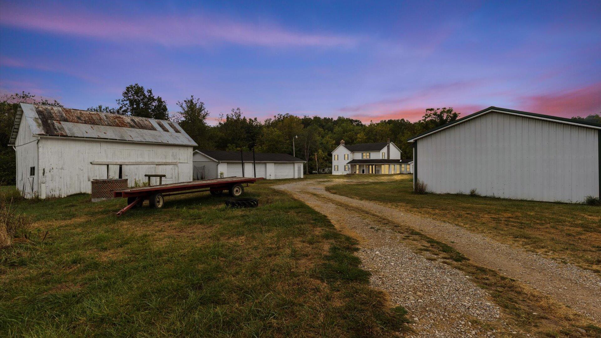 12999 Tarlton Road Circleville, OH 43113 - Photo 4 of 61 03-0X6A8528a-2