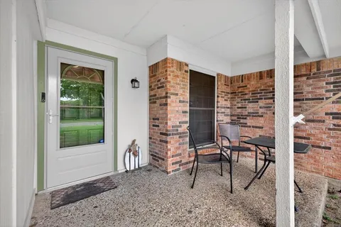 $310,000 | 405 Pecan Street, Azle, TX 76020