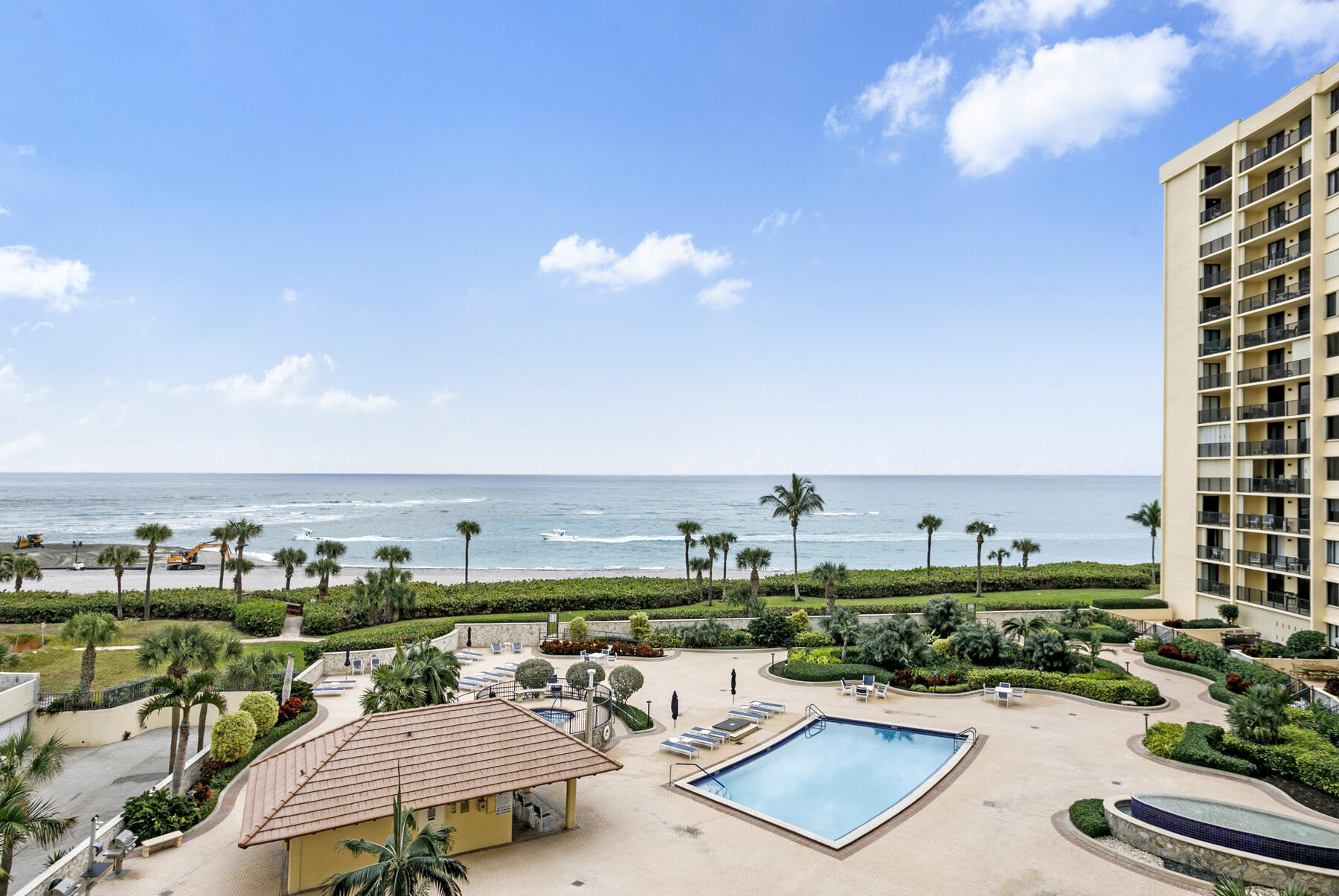 300 Ocean Trail Way, Unit 509 Jupiter, FL 33477 - Photo 21 of 31 300_OT_509_12_MLS