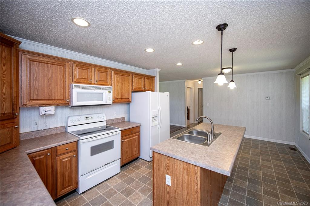 4086 Saluda Road Rock Hill, SC 29730 - Photo 18 of 36 Gallery Image 18