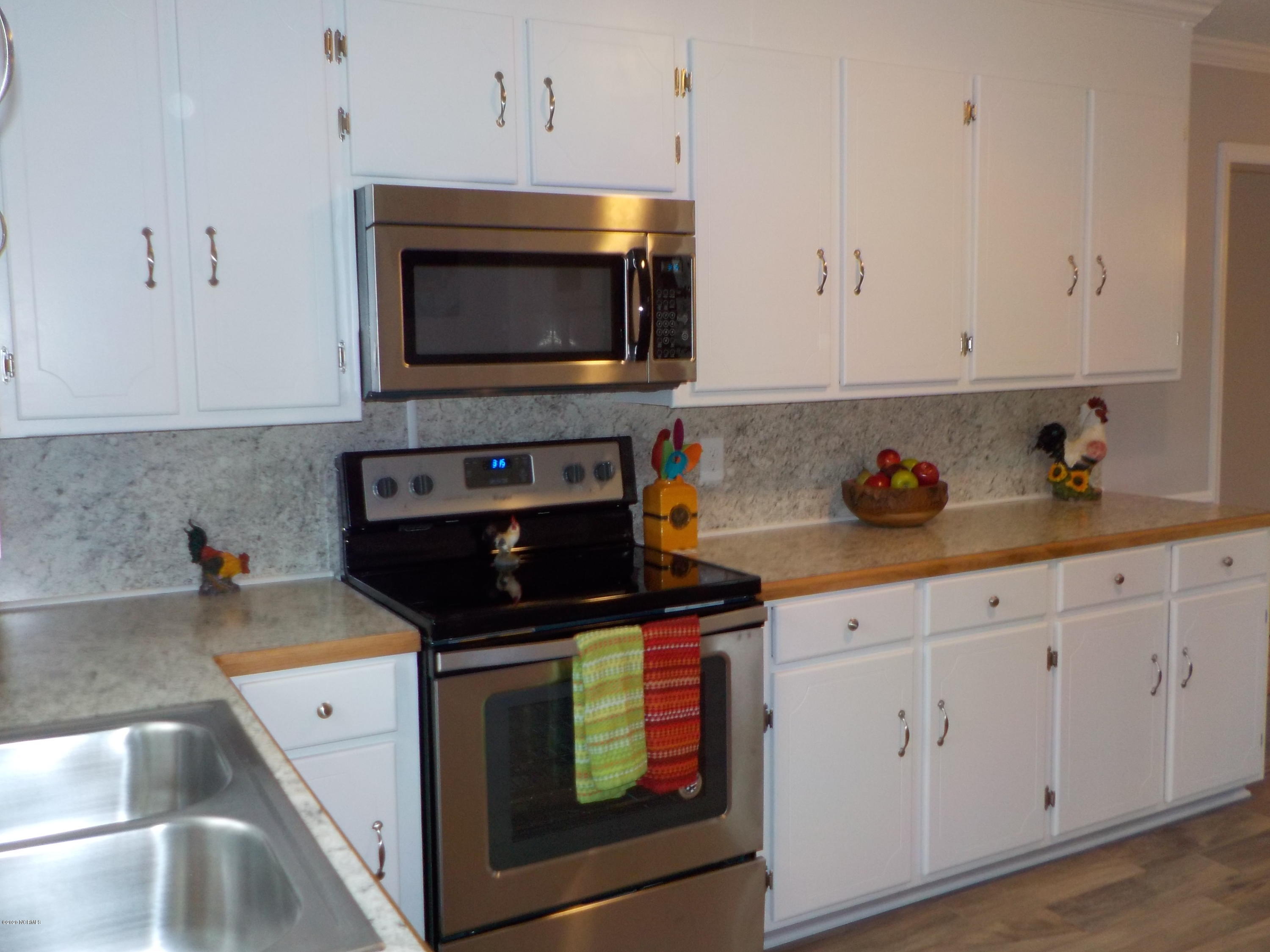 604 Mill Branch Road Rocky Mount, NC 27803 - Photo 4 of 24 kitchen 2