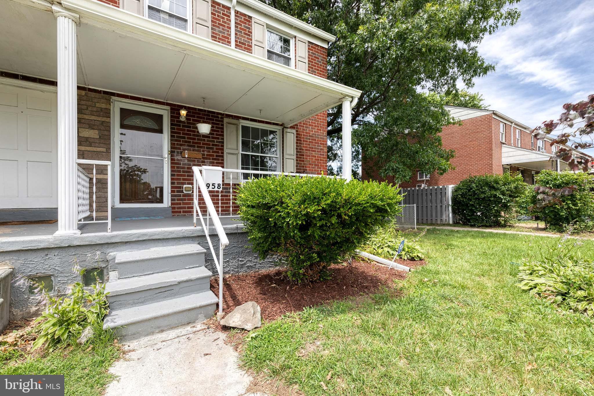 958 Middleborough Road Essex, MD 21221 - Photo 3 of 23