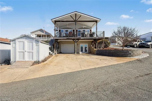 $399,990 | 103 Oriole Drive, New London, NC 28127