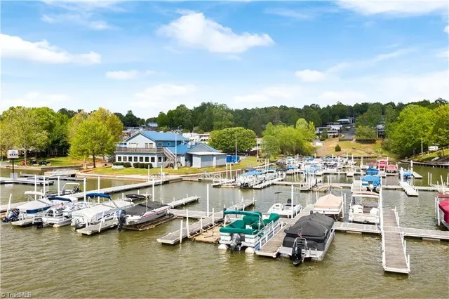 $399,990 | 103 Oriole Drive, New London, NC 28127