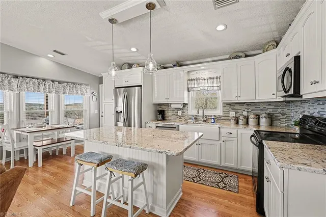 $399,990 | 103 Oriole Drive, New London, NC 28127