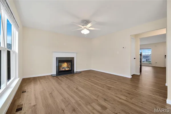 $459,900 | 360 Winding Bluffs Court, Fenton, MO 63026