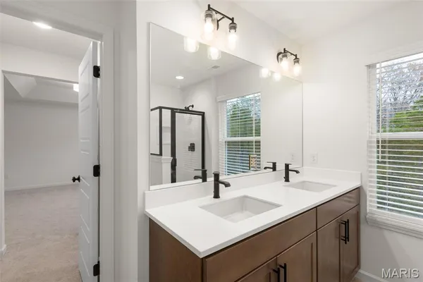 $459,900 | 360 Winding Bluffs Court, Fenton, MO 63026