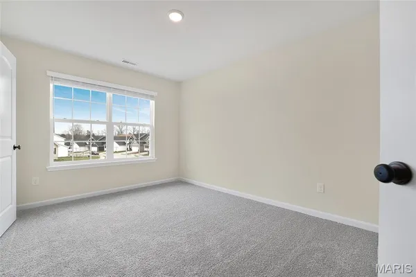 $459,900 | 360 Winding Bluffs Court, Fenton, MO 63026