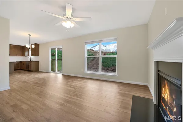 $459,900 | 360 Winding Bluffs Court, Fenton, MO 63026