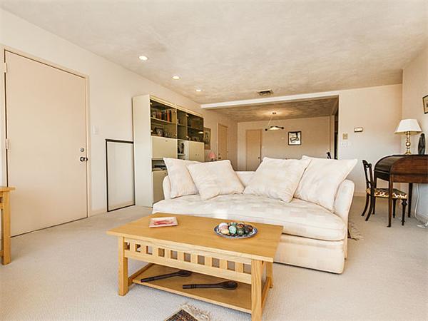405 Langley Road, Unit 14 Newton, MA 02459 - Photo 3 of 13