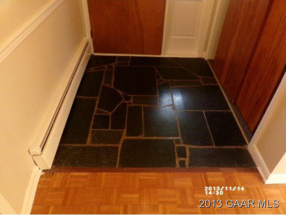 1842 Cherokee Road Waynesboro, VA 22980 - Photo 3 of 21 Gallery Image 3