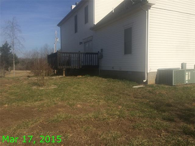 2205 Indian Ck Road McEwen, TN 37101 - Photo 2 of 6 Back