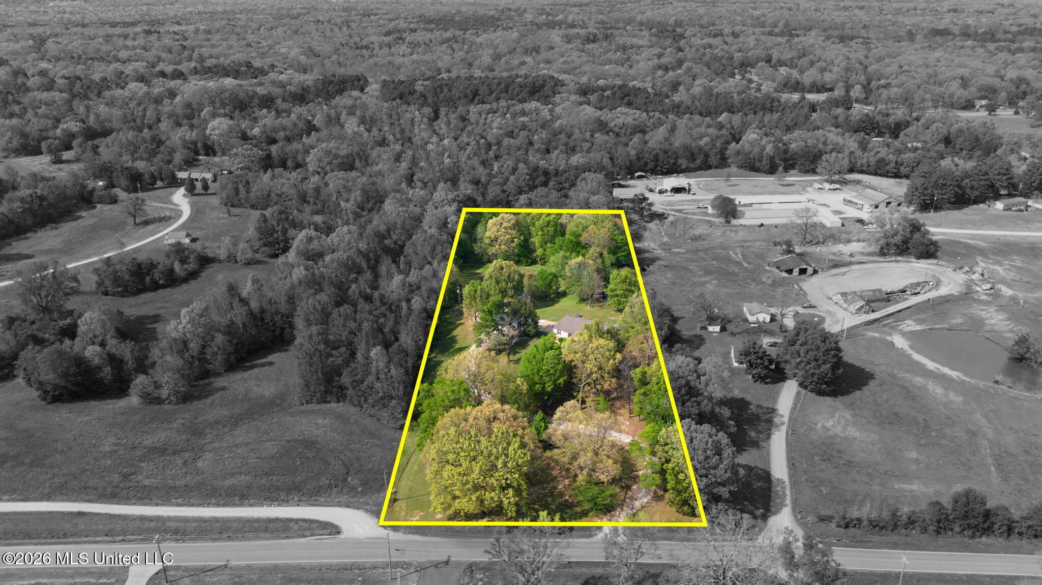 13960 Fairview Road Byhalia, MS 38611 - Photo 3 of 34 Aerial with Property Lines