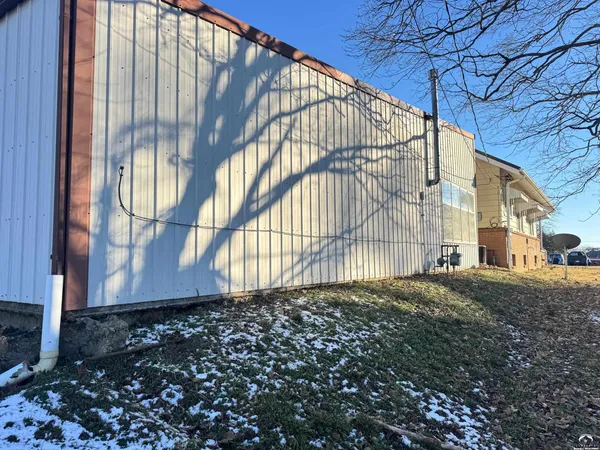 $135,000 | 206 East Main Street, Highland, KS 66035