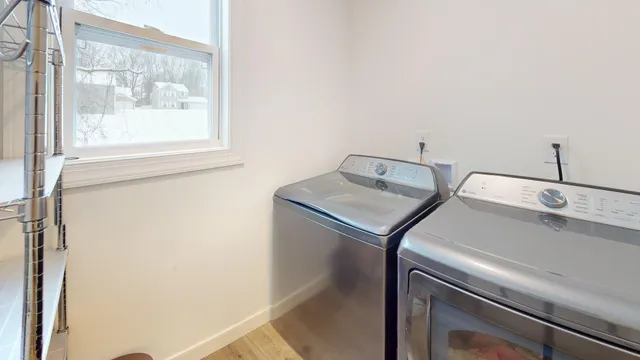 $344,900 | 803 Parkwood Drive, Greenville, MI 48838