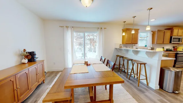 $344,900 | 803 Parkwood Drive, Greenville, MI 48838