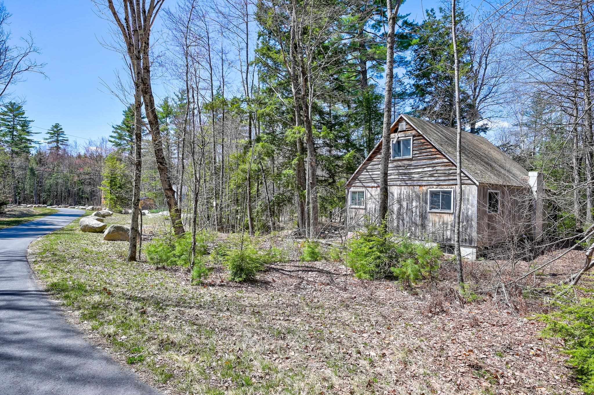 29 Hawke Road Conway, NH 03860 - Photo 2 of 7