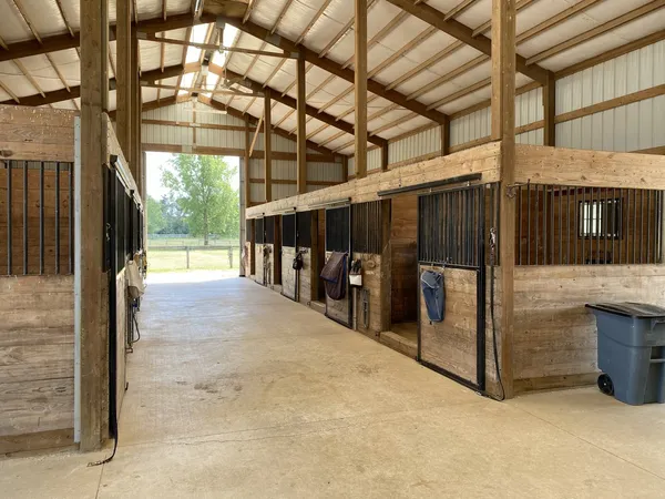 a view of a entryway with storage