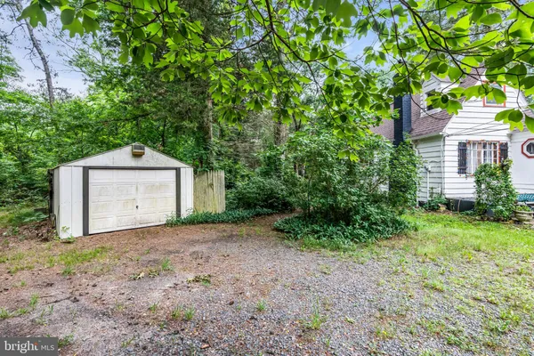 $725,000 | 747 West Veterans Highway, Jackson, NJ 08527