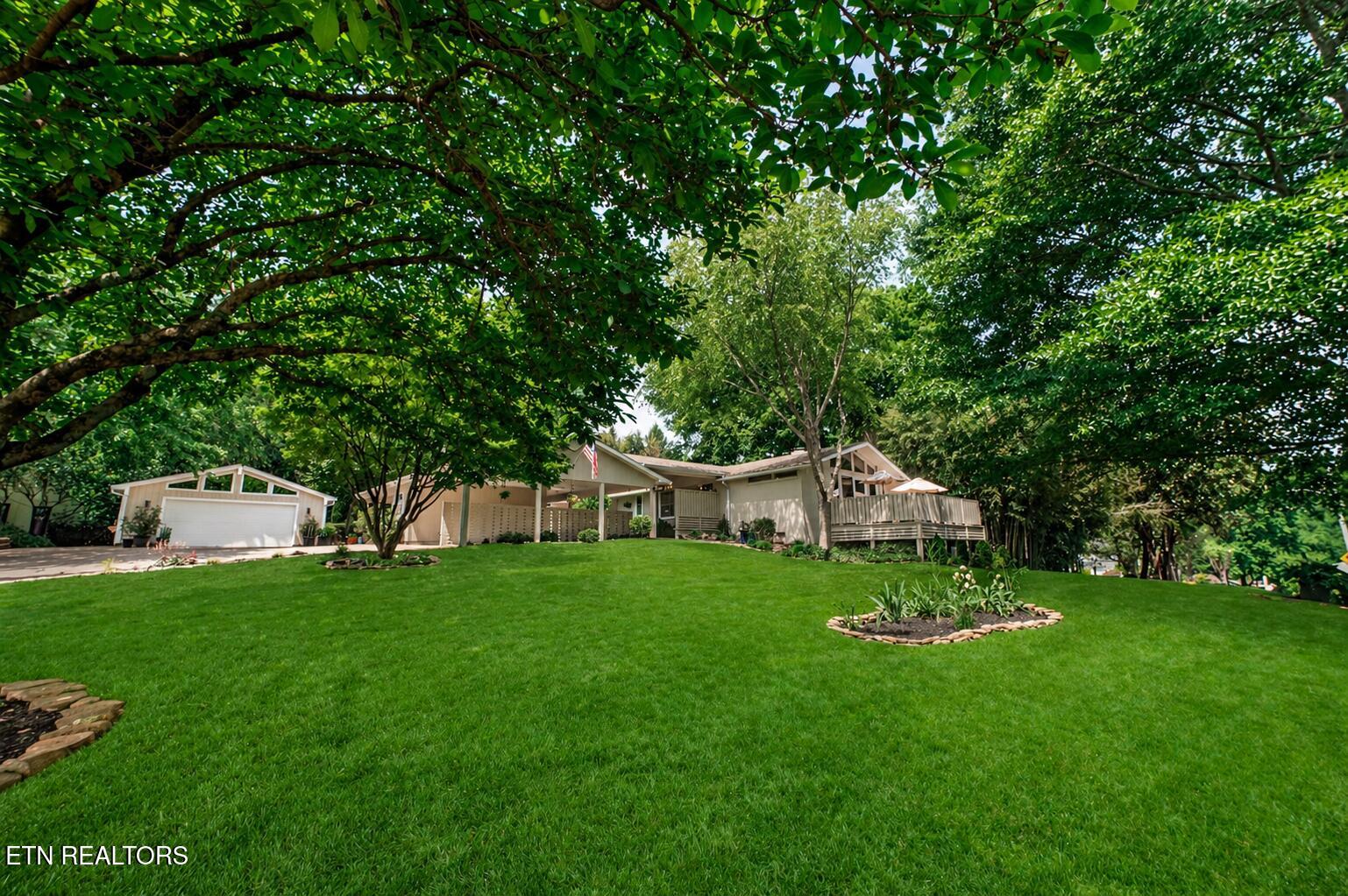 213 Golf Club Road Knoxville, TN 37919 - Photo 2 of 52 Axe-and-Aarowmedia