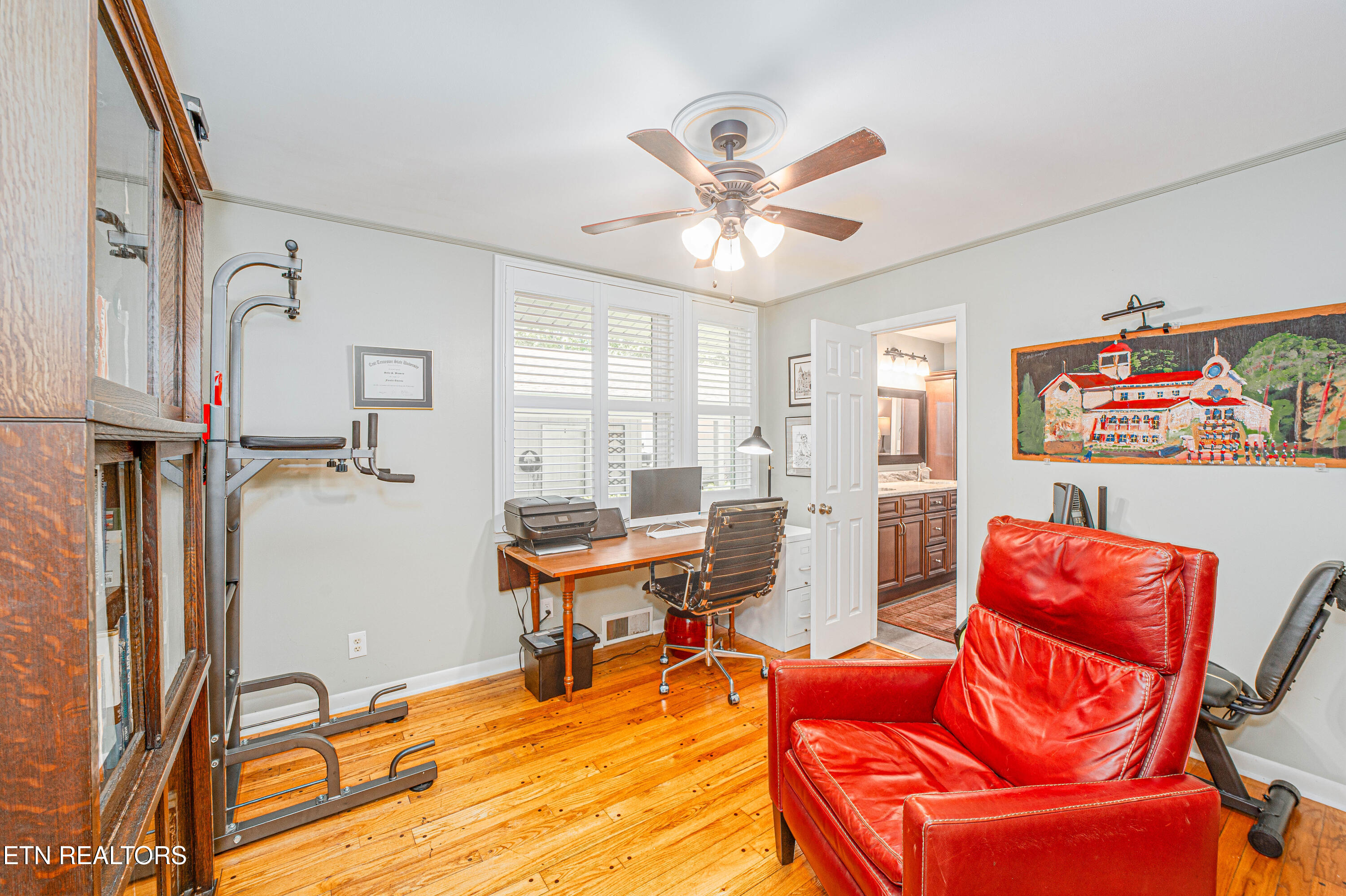 213 Golf Club Road Knoxville, TN 37919 - Photo 30 of 52 Axe-and-Arrow-Media-213-golfclub-V2-16