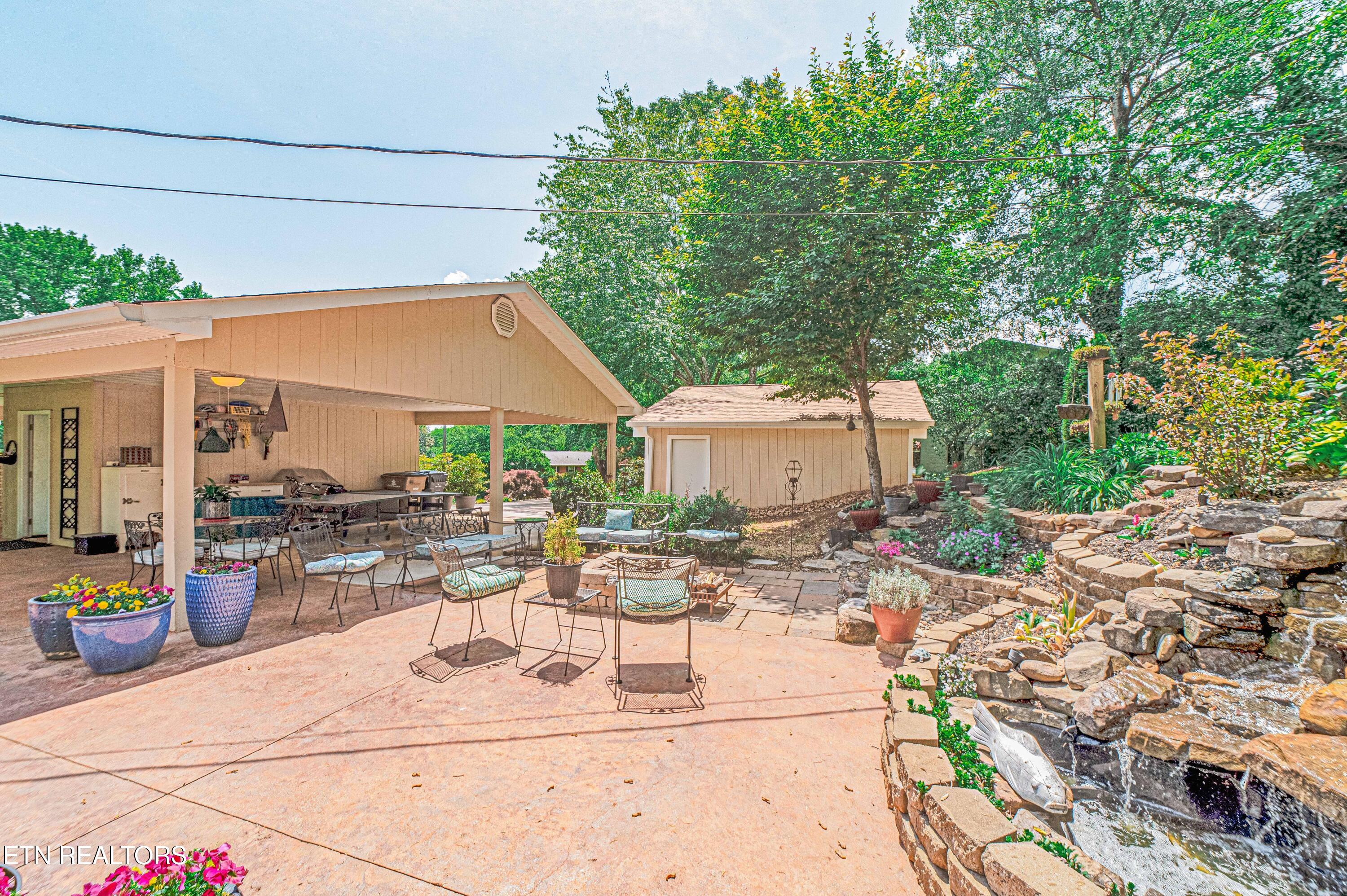 213 Golf Club Road Knoxville, TN 37919 - Photo 45 of 52 Axe-and-Arrow-Media-213-golfclub-V2-42