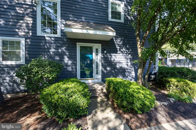 a view of entrance of the house