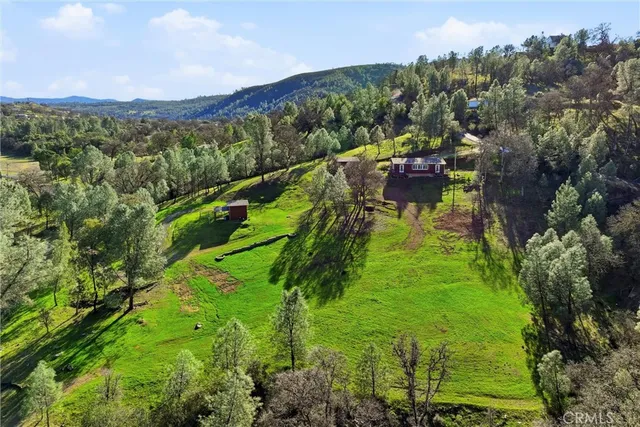 $399,000 | 16347 Pueblo Trail, Clearlake Oaks, CA 95423