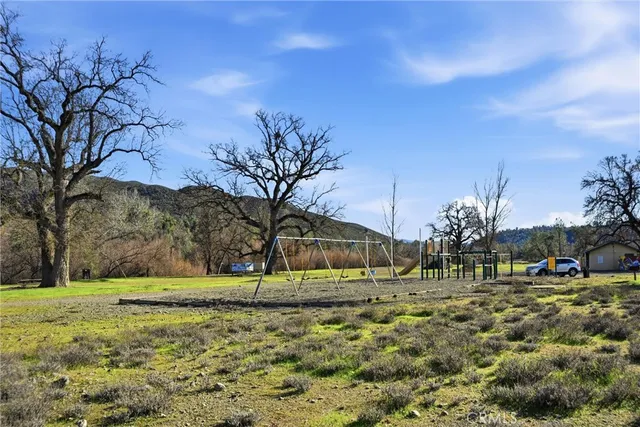 $399,000 | 16347 Pueblo Trail, Clearlake Oaks, CA 95423