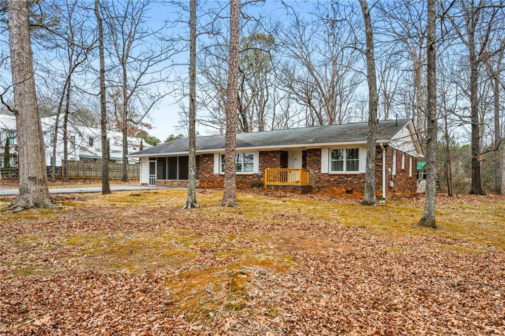 45 Chaffin Road Roswell, GA 30075 - Photo 2 of 26