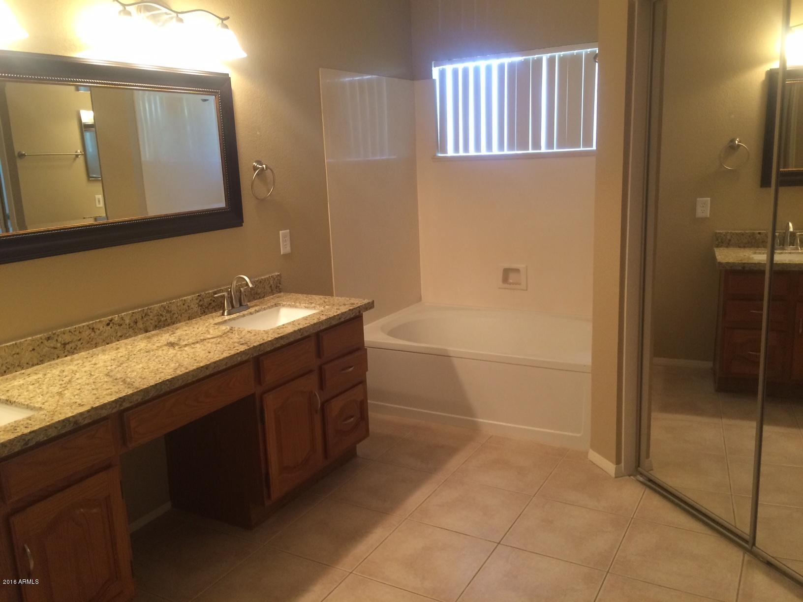 608 West Devon Court Gilbert, AZ 85233 - Photo 36 of 84 IMG_1871