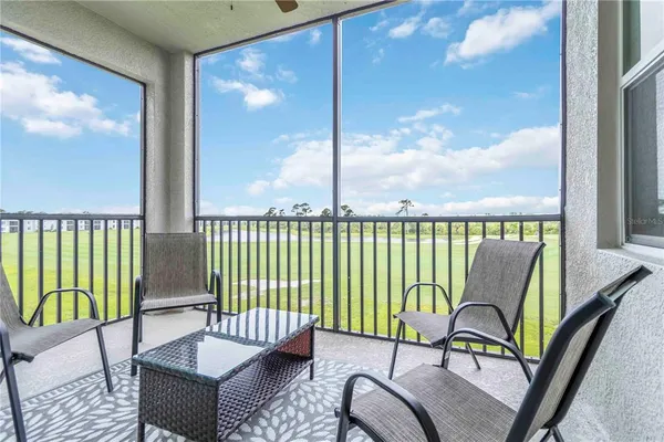 $4,000 | 17625 Opal Sand Drive, Unit 302, Venice, FL 34293
