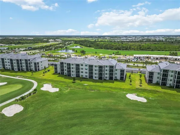 $4,000 | 17625 Opal Sand Drive, Unit 302, Venice, FL 34293