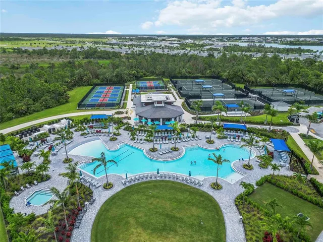 $4,000 | 17625 Opal Sand Drive, Unit 302, Venice, FL 34293