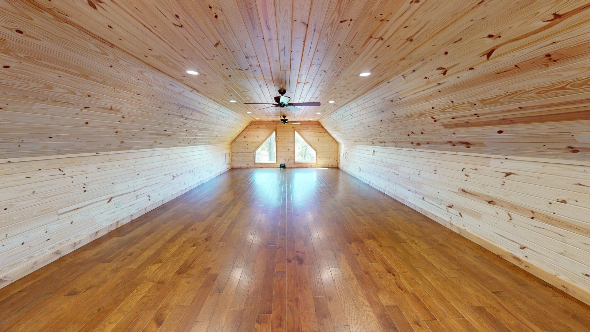 5334 Ira Barker Road Obion, TN 38240 - Photo 40 of 68 a view of a room with wooden floor
