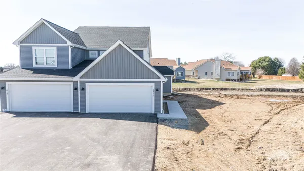 $569,000 | 1812-1814 West Kyle, Beloit, WI 53511