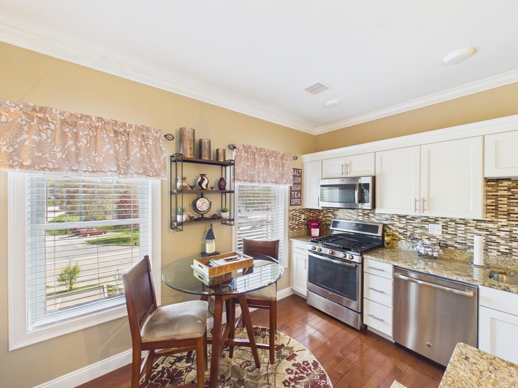 1429 Main Street, Unit 5E Walpole, MA 02081 - Photo 7 of 40