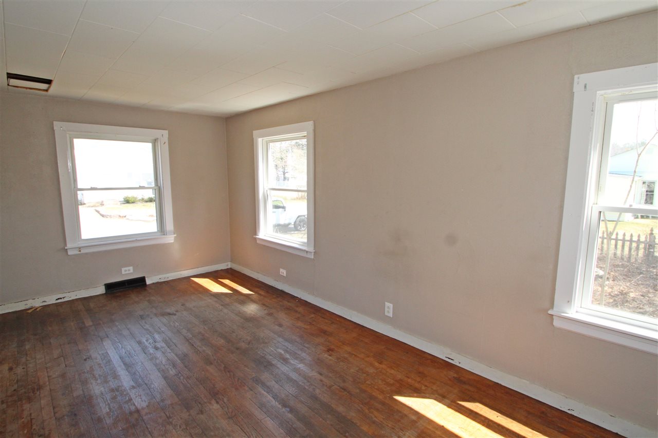18 Schley Street Rochester, NH 03867 - Photo 12 of 28