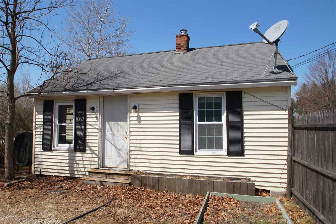 18 Schley Street Rochester, NH 03867 - Photo 3 of 28