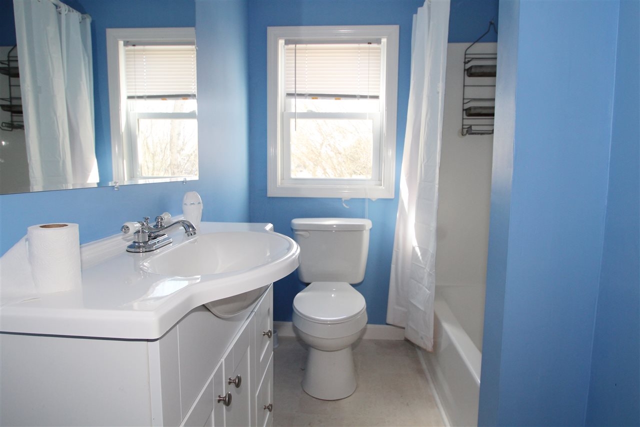 18 Schley Street Rochester, NH 03867 - Photo 24 of 28