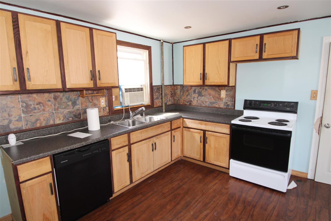 18 Schley Street Rochester, NH 03867 - Photo 8 of 28