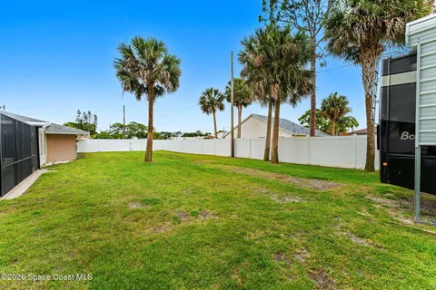 $469,900 | 498 Chamberlin Avenue Northwest, Palm Bay, FL 32907